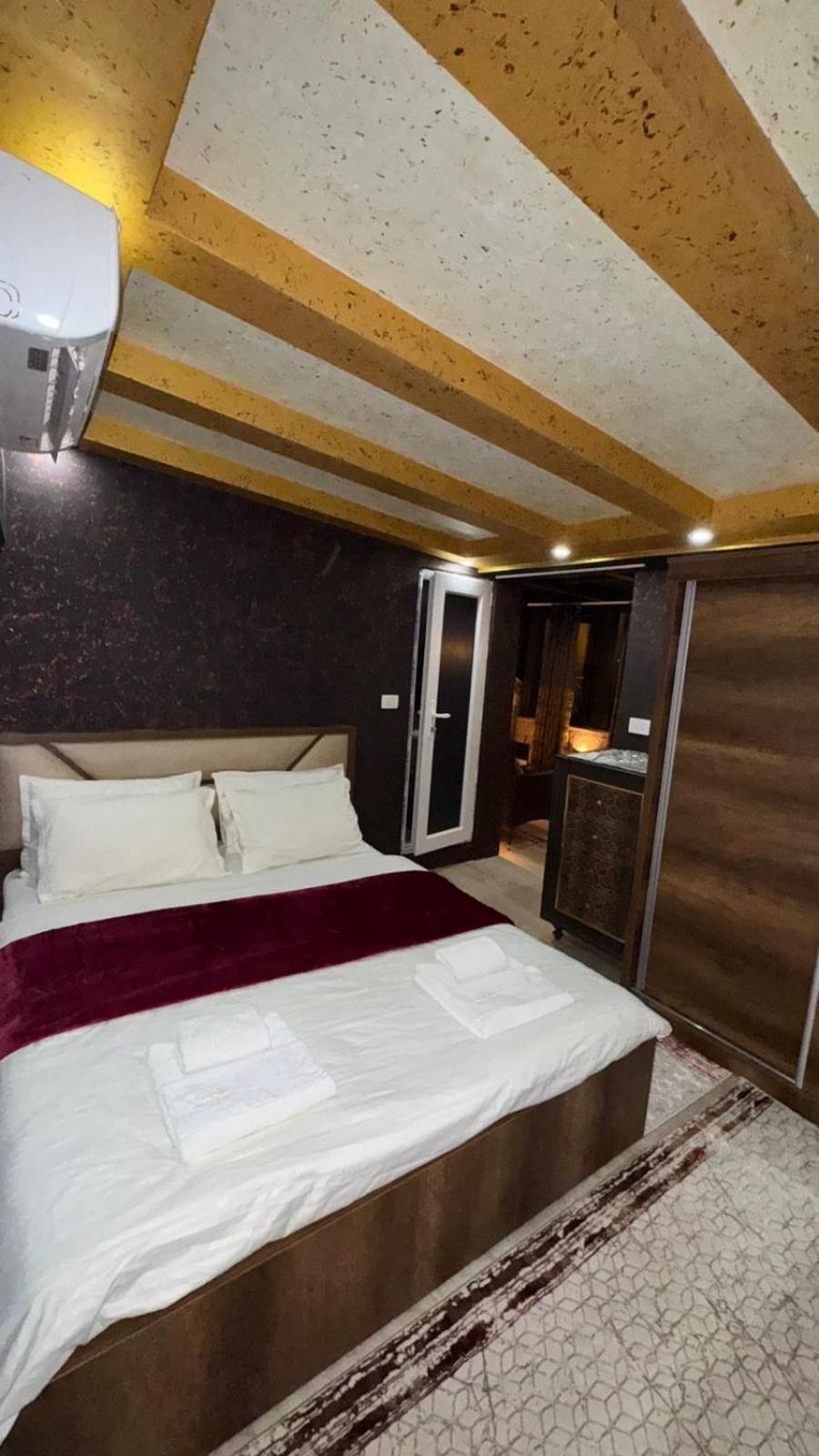 Hotel Premium Priștina Exterior foto