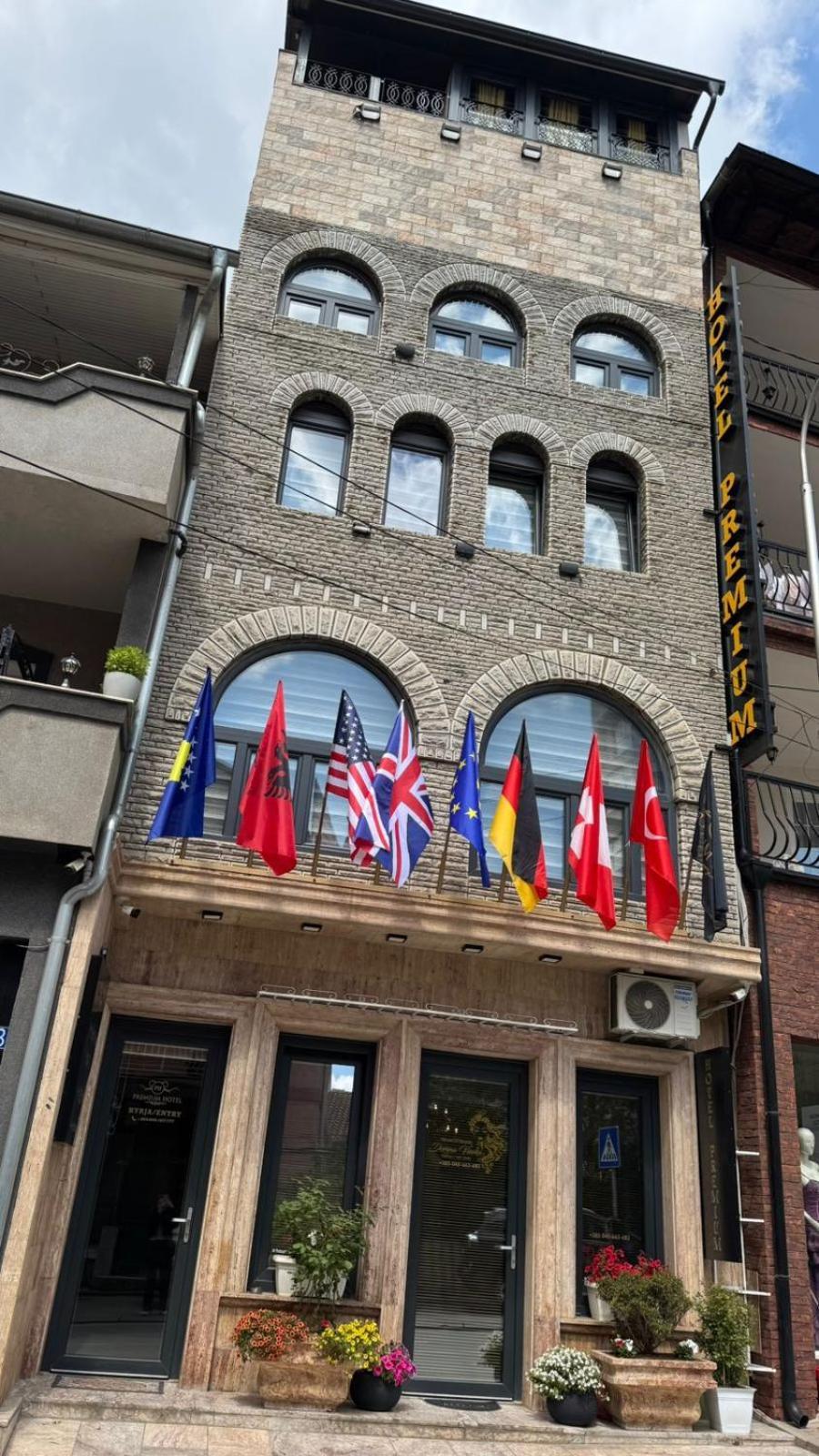 Hotel Premium Priștina Exterior foto